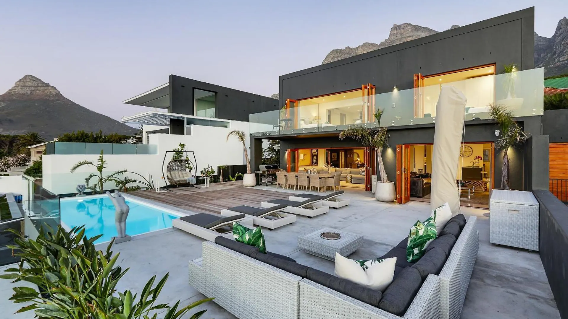 Jo Leo - Camps Bay Lux Villa With Views & Pool Ciudad del Cabo 0*,